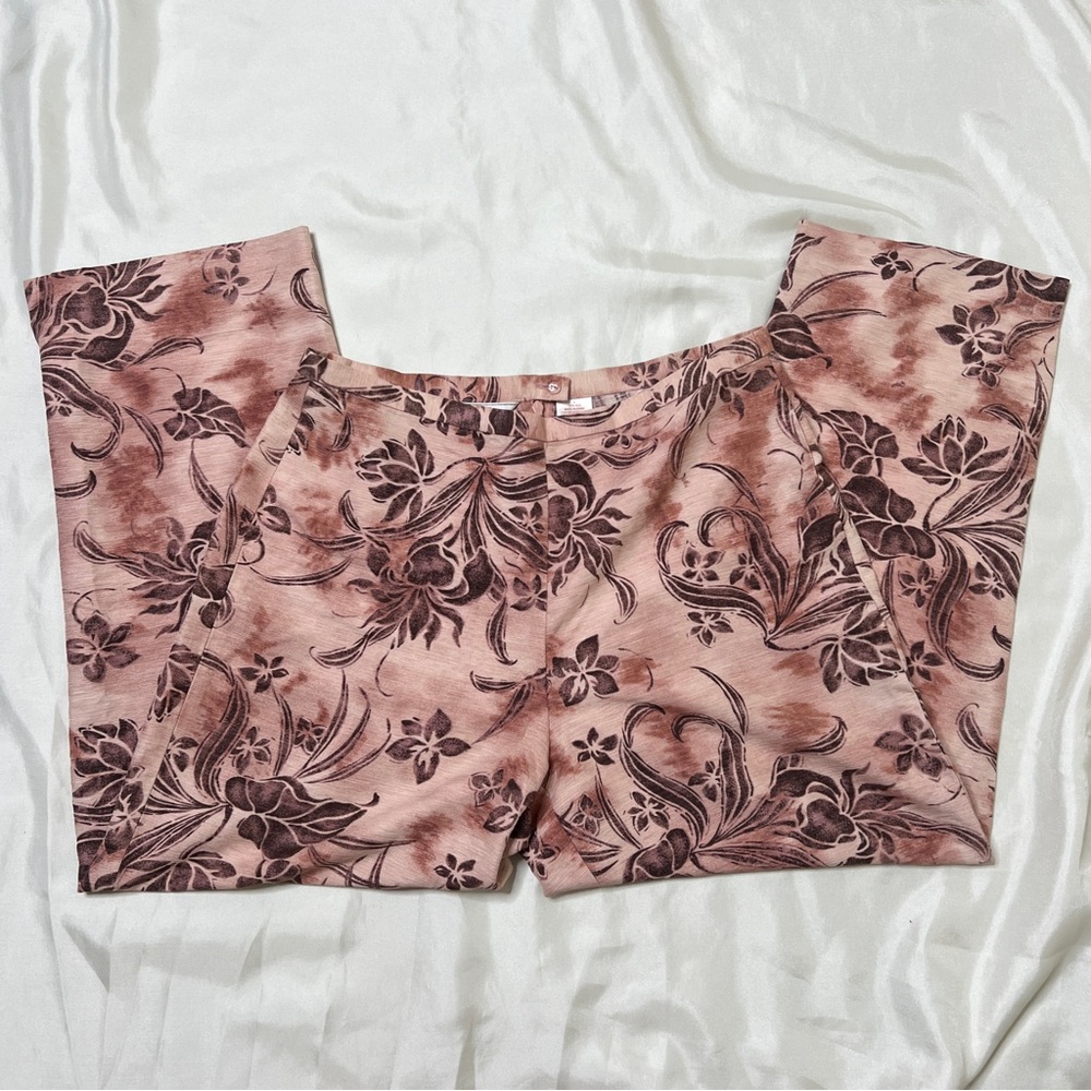 Tommy Bahama 100% silk Baby Pink and Brown Tropical Capri Pants size 4